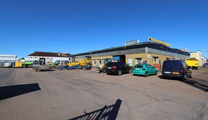 Uteyta Strandbadsvägen 11