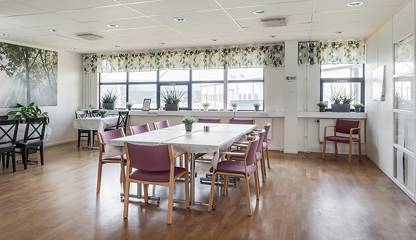 Matplats Florettgatan 17