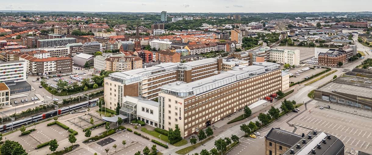 Rönnowsgatan 12, Centrum