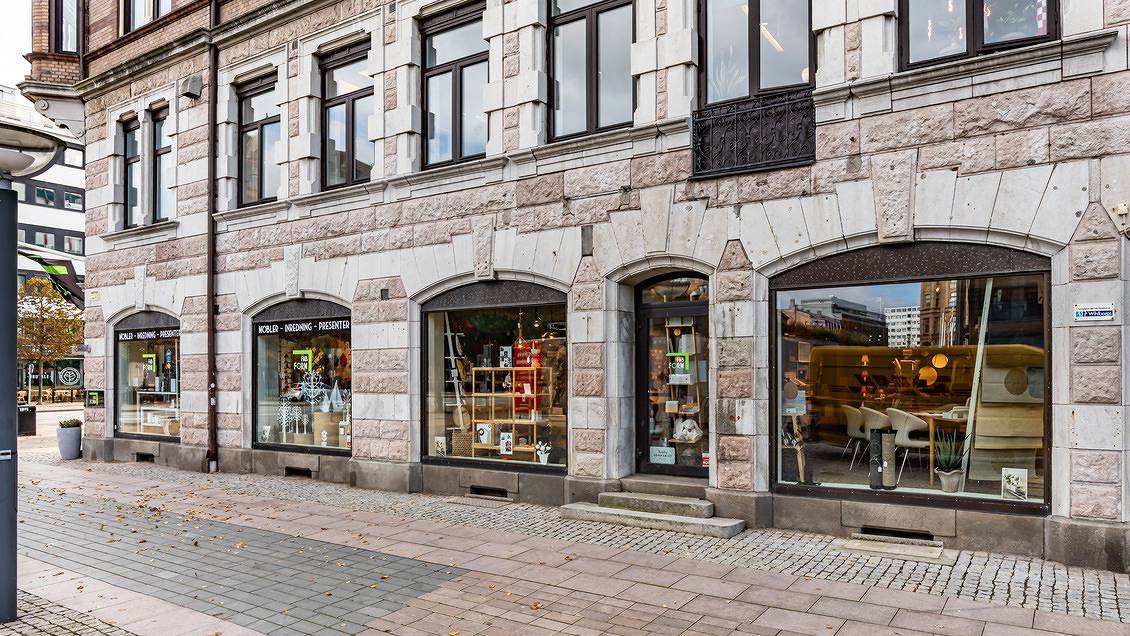 Drottninggatan 11, Centrum
