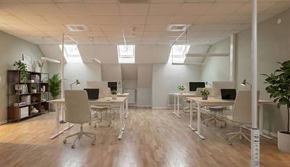 Möjligt kontorslandskap med fint ljusinsläpp Södra Grev Rosengatan 25