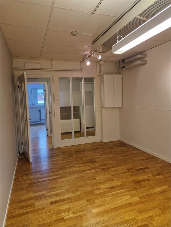 Engelbrektsgatan 25, Centrum