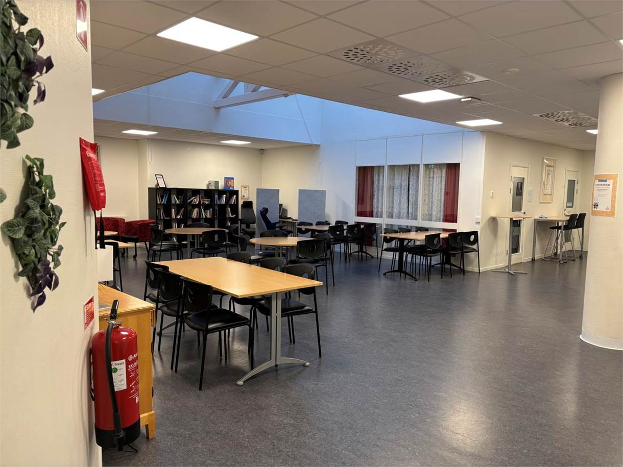 Målaregatan 13, Centrum