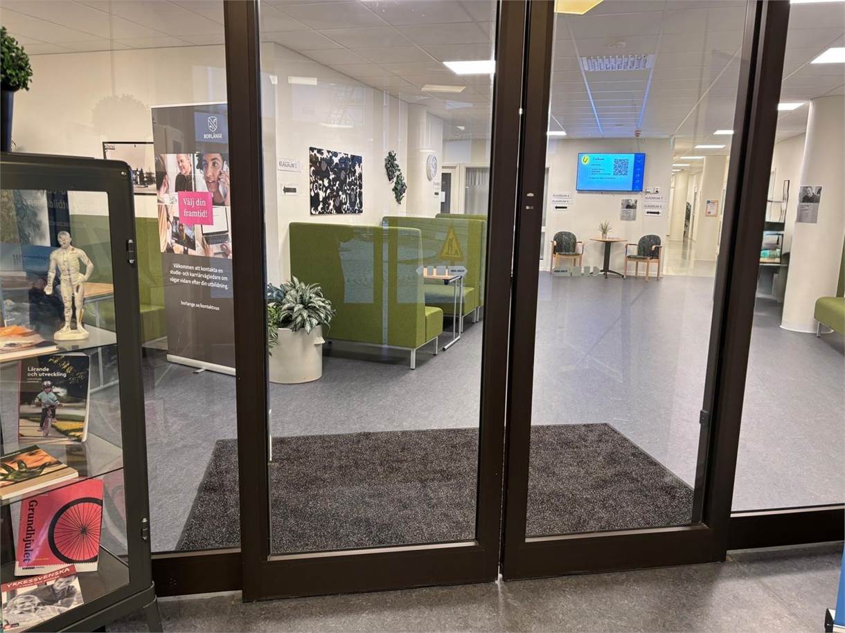 Målaregatan 13, Centrum