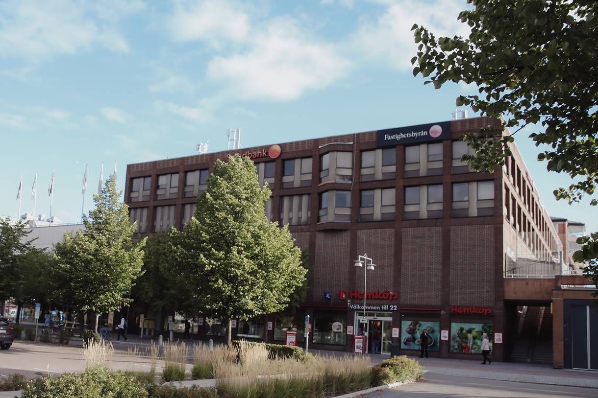 Holmgatan 16, Centrum