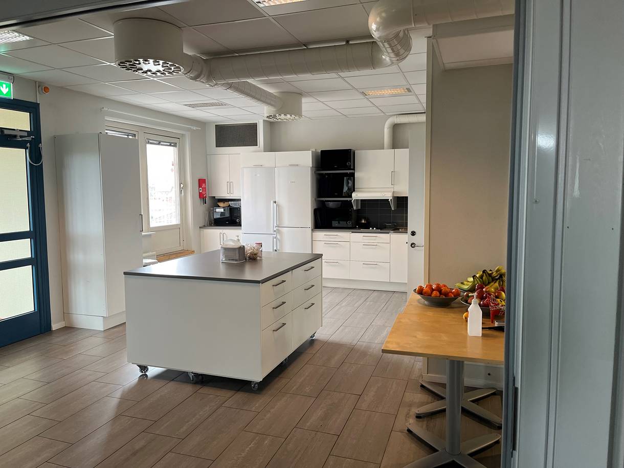 Tunagatan 20, Centrum