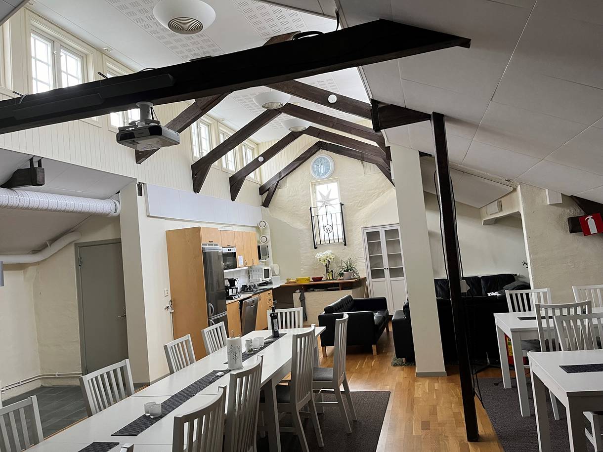 Sveagränd 1, Centrum