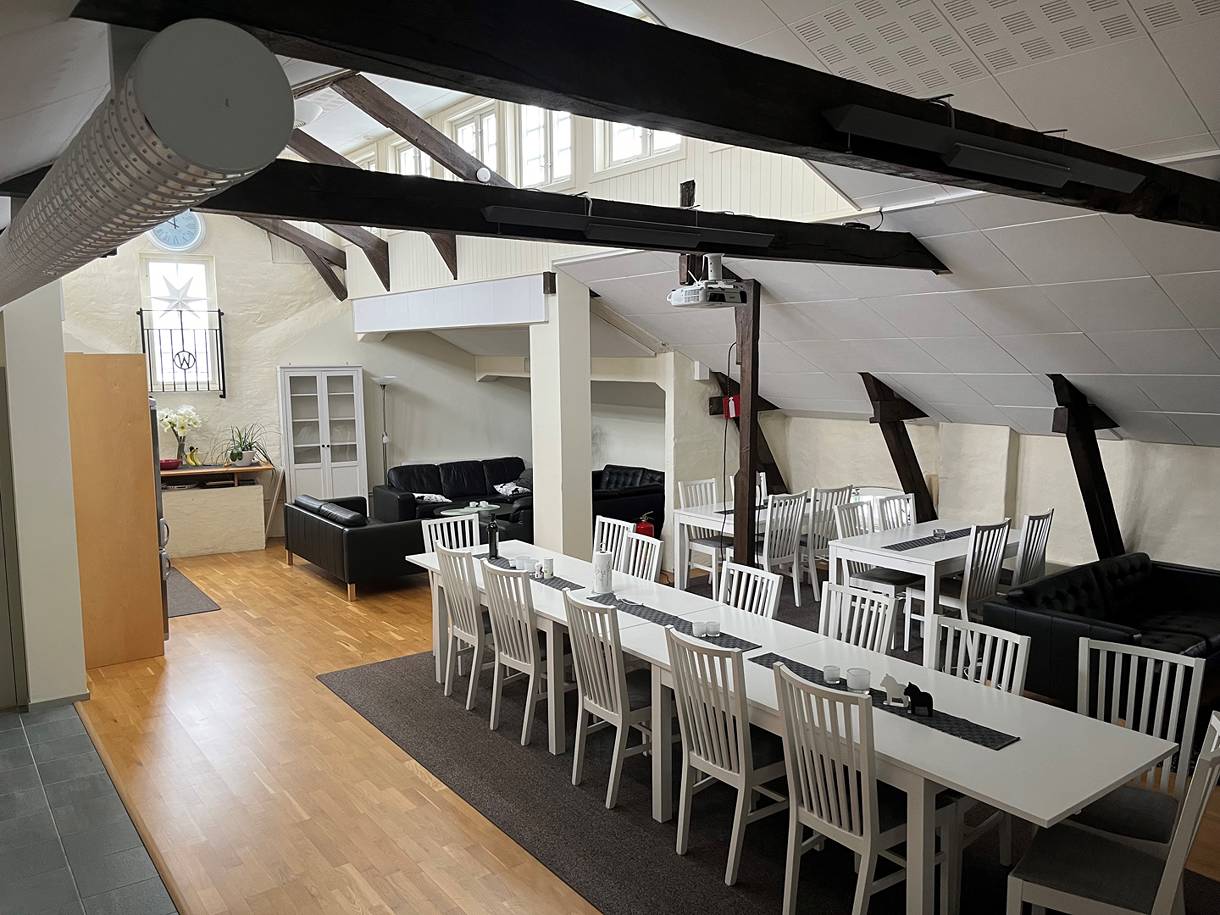 Sveagränd 1, Centrum