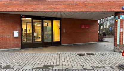 Entré Målaregatan 13