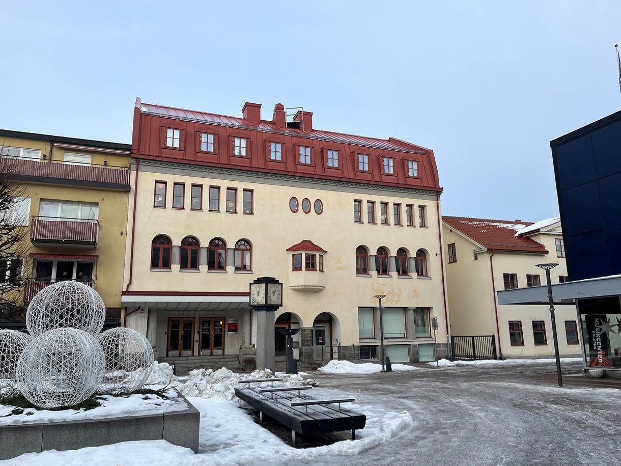 Sveagränd 1, Ovanbrogatan 50, Centrum