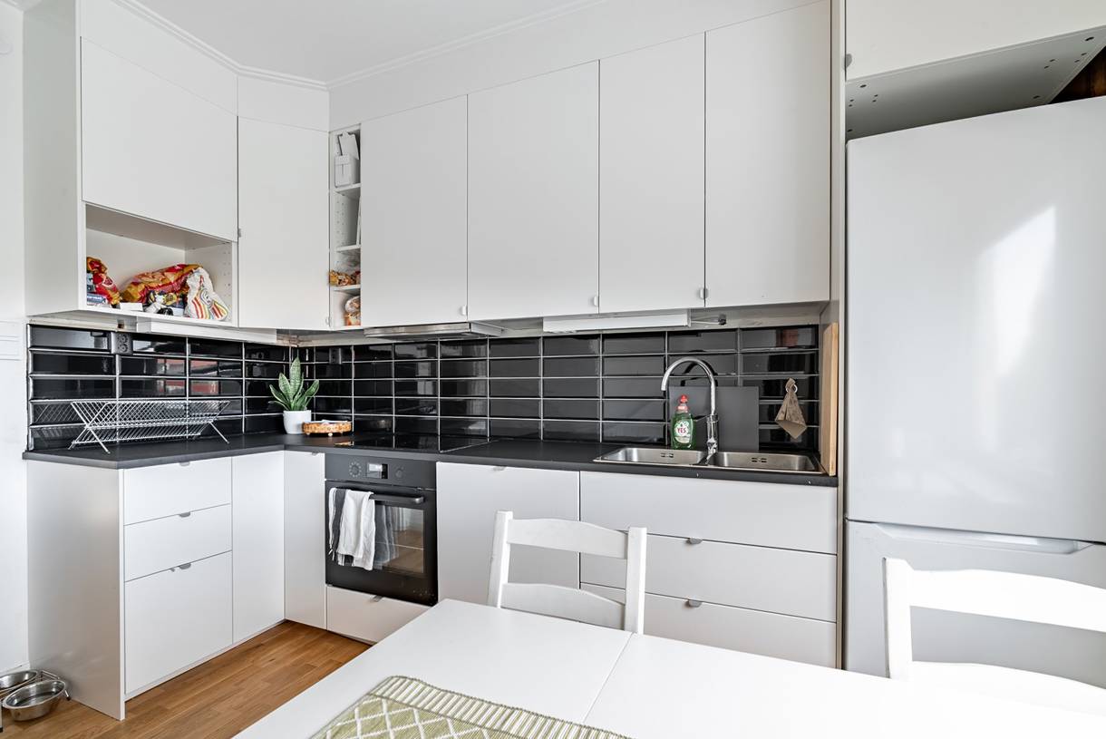 Överstan, Överstan