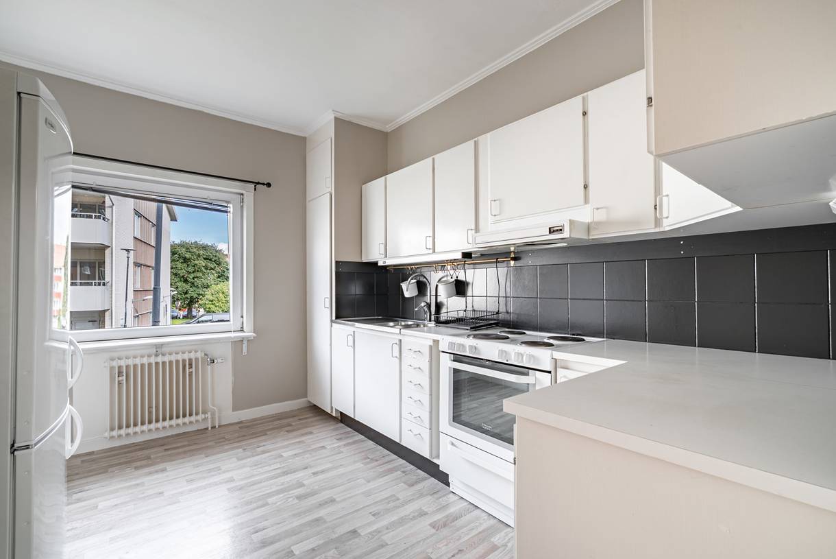 Överstan, Överstan