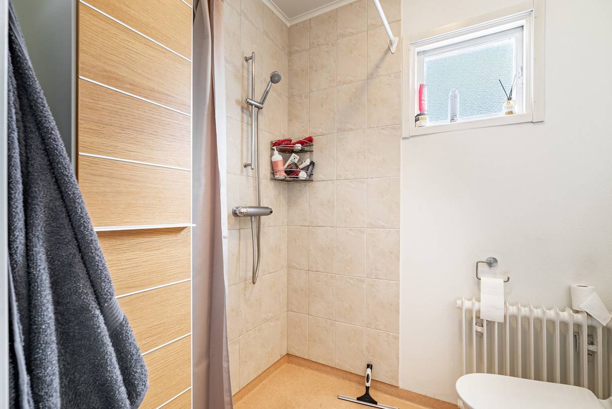 Överstan, Överstan