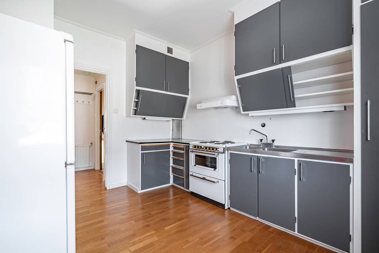 Överstan, Överstan