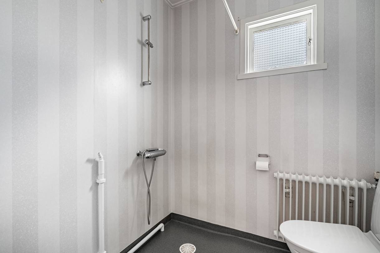 Överstan, Överstan