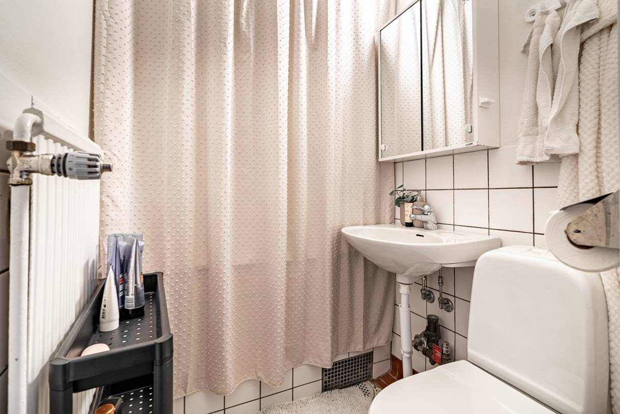 Överstan, Överstan