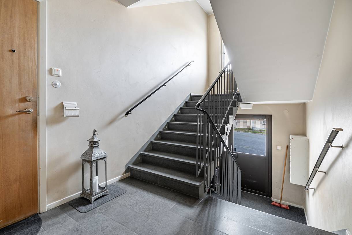 Överstan, Överstan