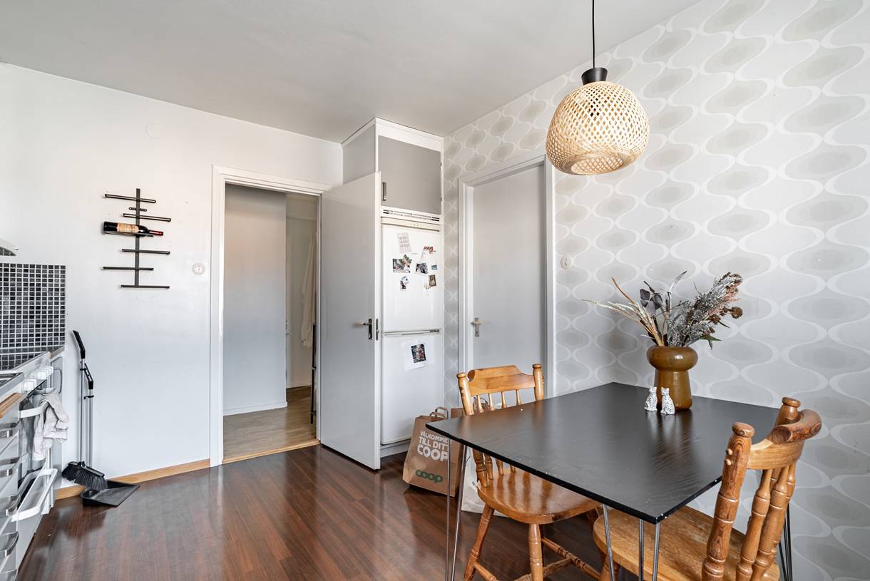 Överstan, Överstan