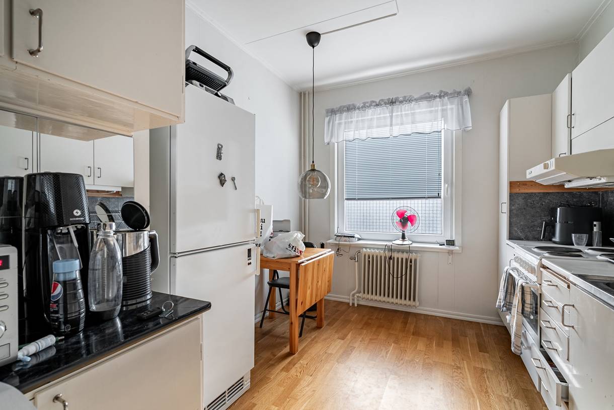 Överstan, Överstan