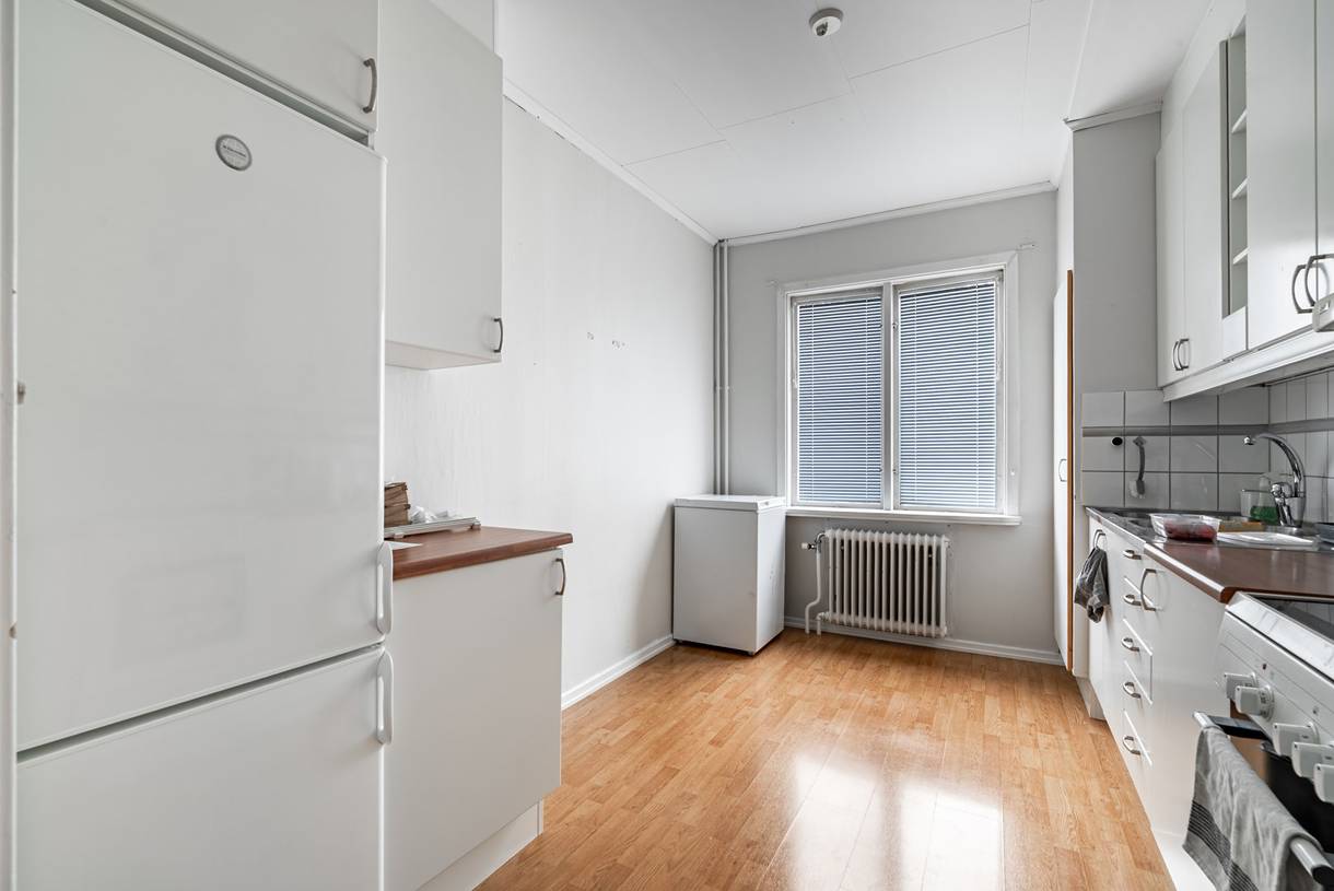 Överstan, Överstan