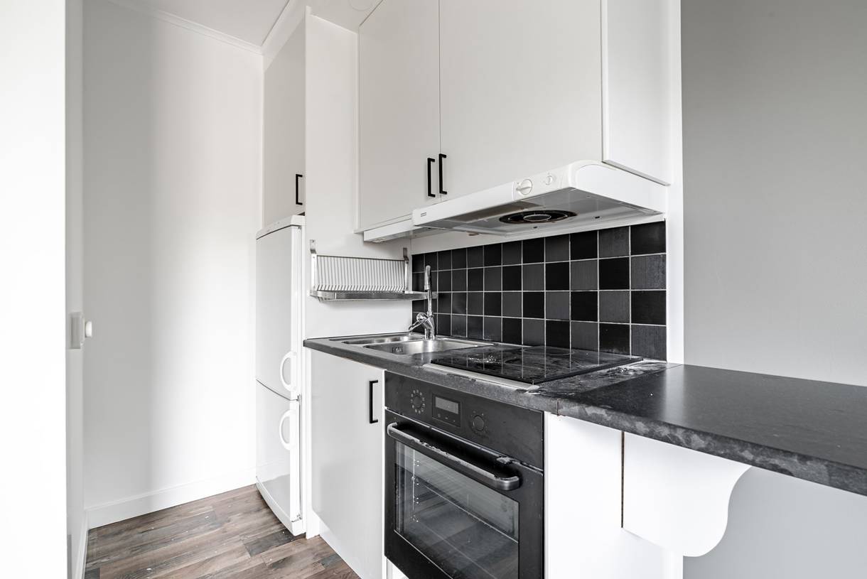 Överstan, Överstan