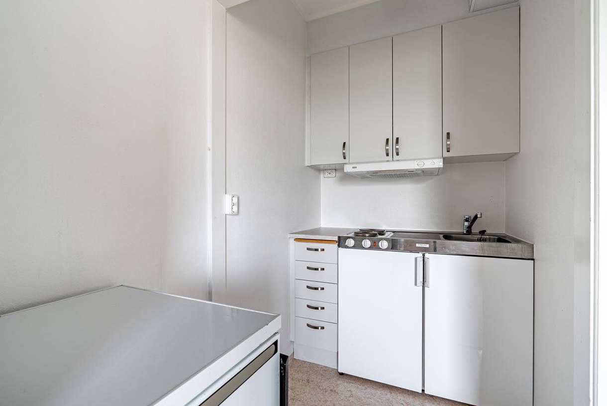 Överstan, Överstan