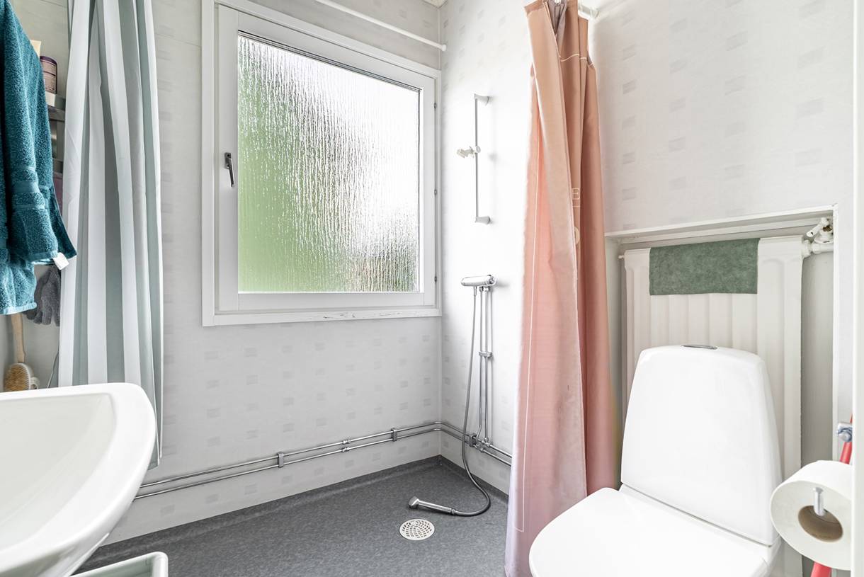 Överstan, Överstan