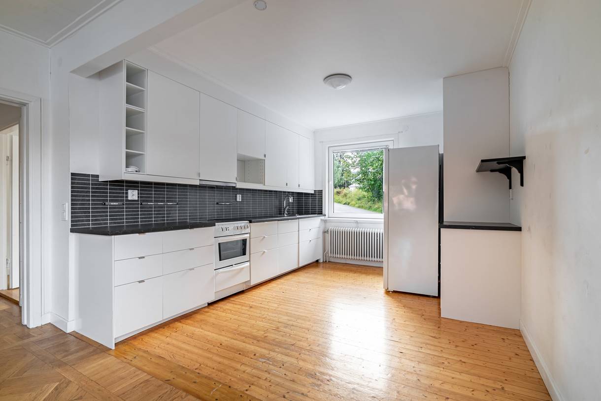 Överstan, Överstan