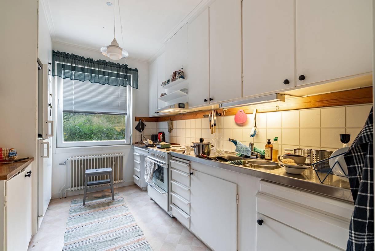 Överstan, Överstan