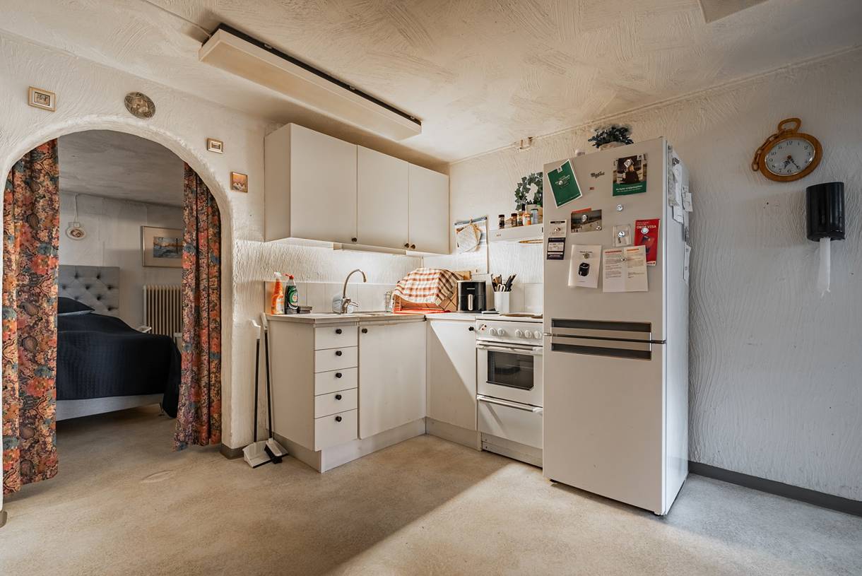 Överstan, Överstan