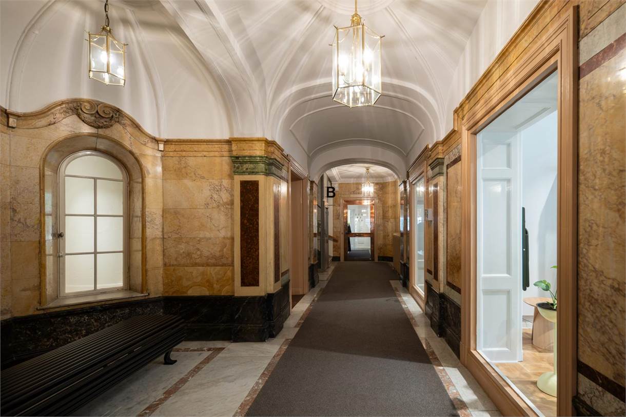 Barnhusgatan 3, City