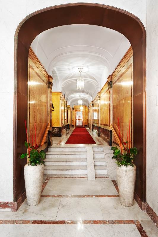 Barnhusgatan 3, City