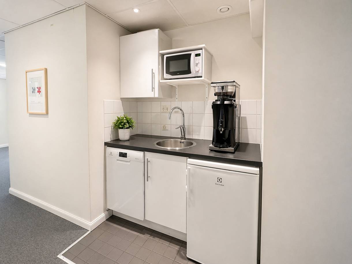 Gamla Brogatan 29, City