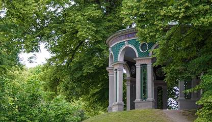 I Arenastaden får du närhet till Råstasjön och Hagaparken. Pyramidvägen 7
