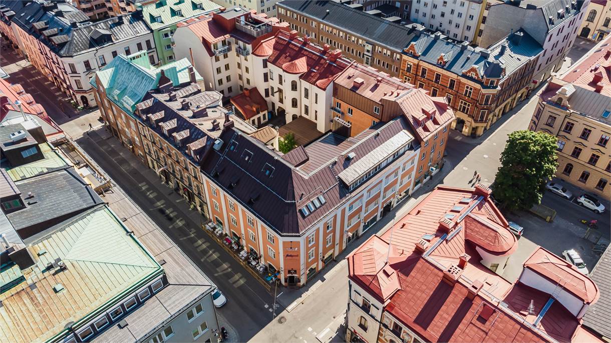 Bankgatan 15, Centrum