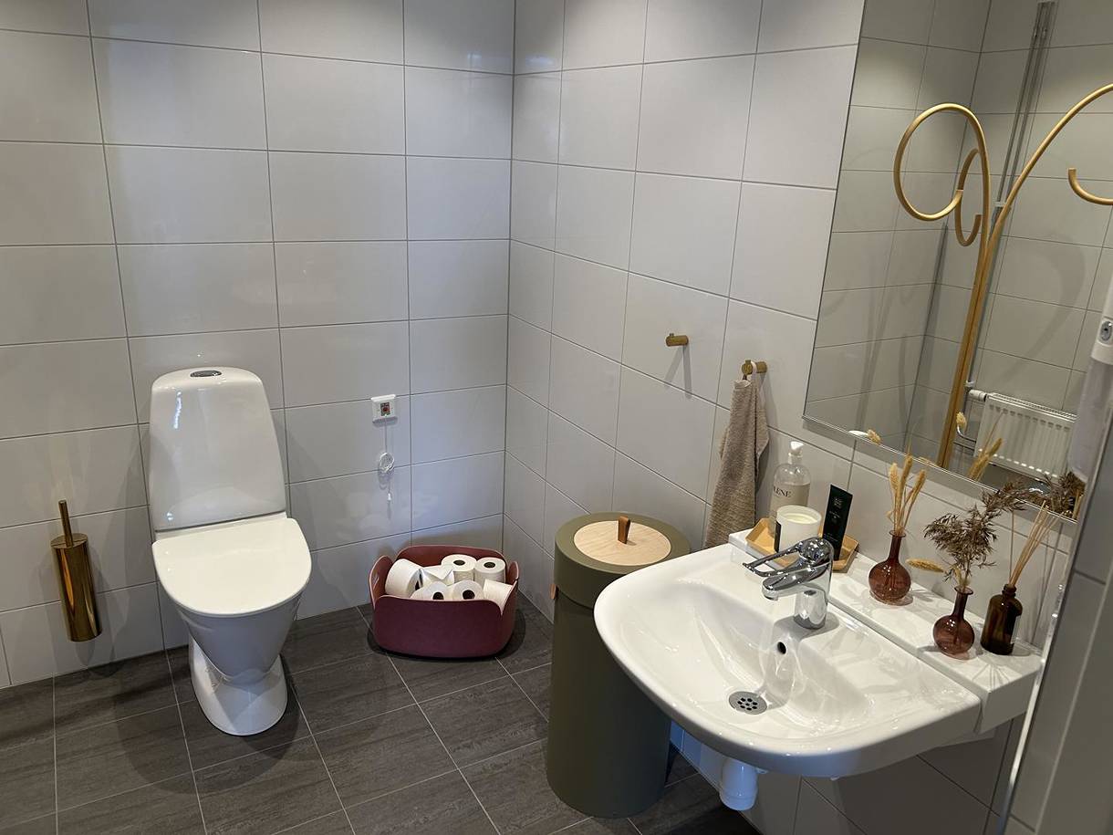 Thulegatan 25, Centrum