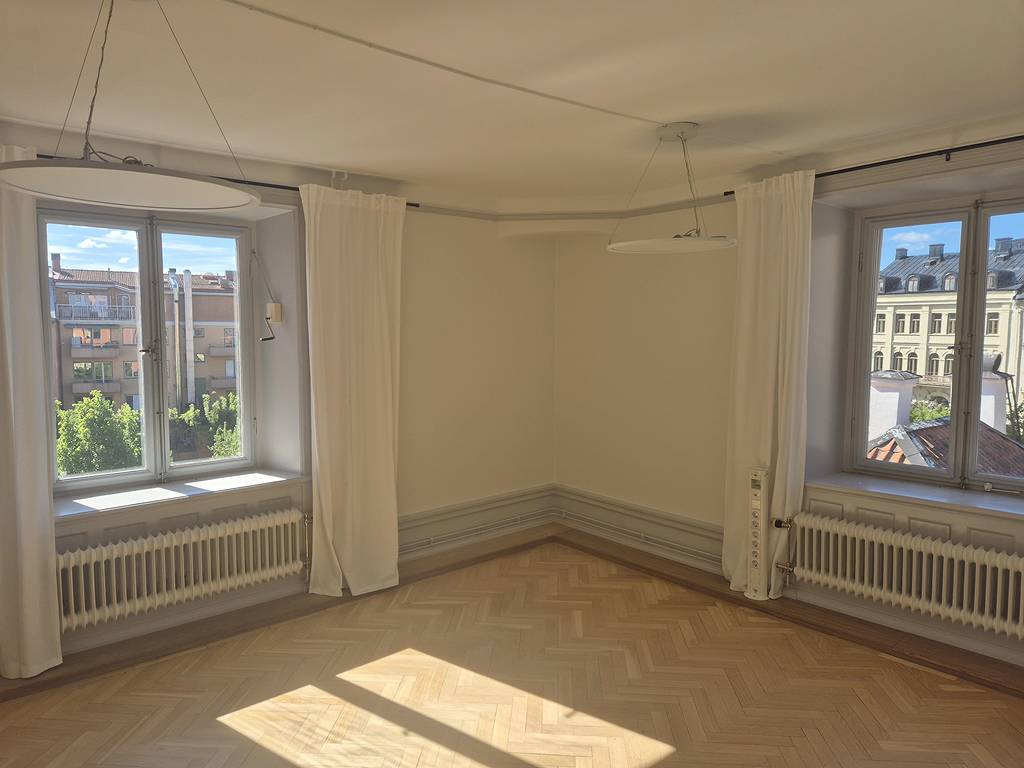 Fyristorg 6, Centrum