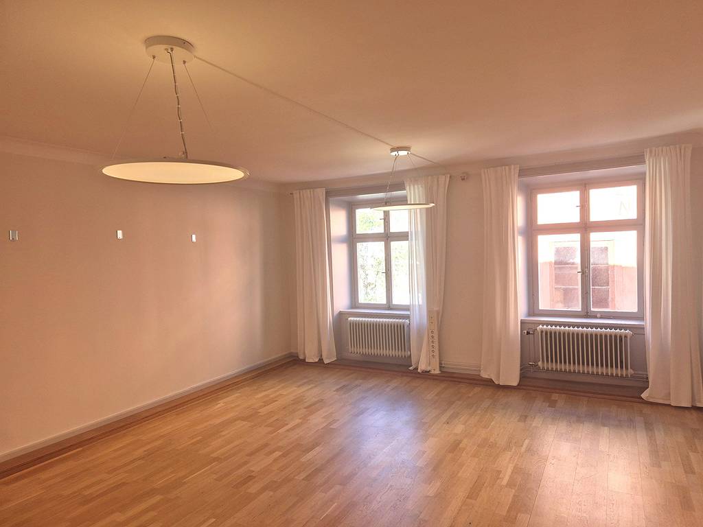 Fyristorg 6, Centrum