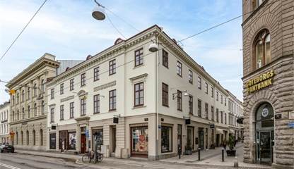 Södra Hamngatan 25