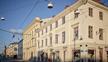 Södra Hamngatan 25