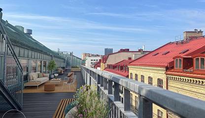 Södra Larmgatan 13